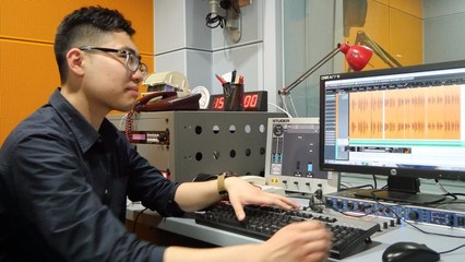央廣女主播揭秘“讀課文”幕后,沒想到聲音大咖竟然是這樣錄課文的…